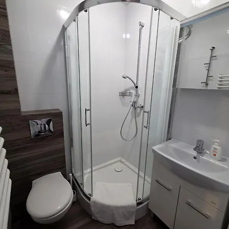 Проживание в семье Paradise *