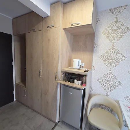 Paradise Проживание в семье