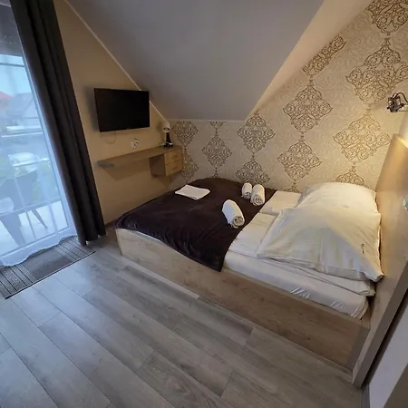 Проживание в семье Paradise *