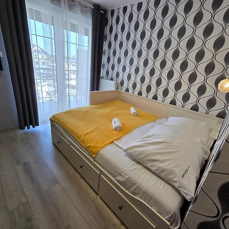 Paradise Ястарня